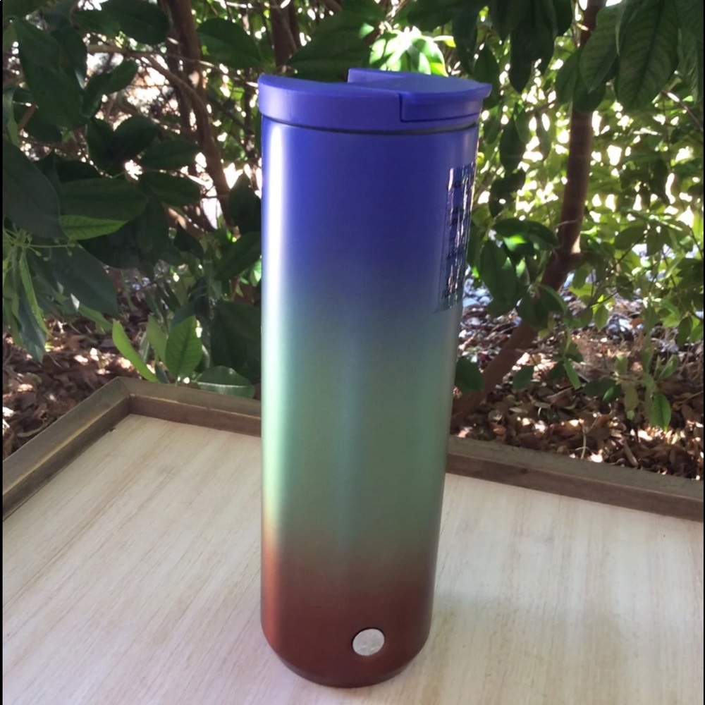 NWT Stainless Steel Vacuum Insulated Traveler